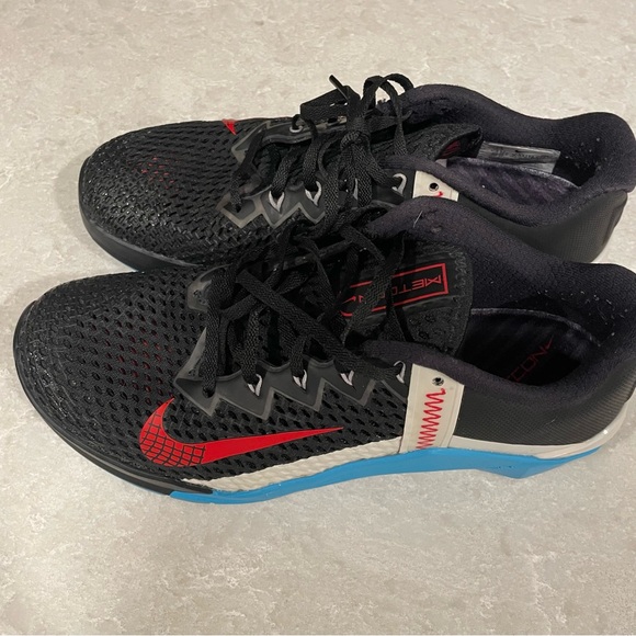 Nike Metcon 6 Women’s Size 7.5 - Picture 2 of 6